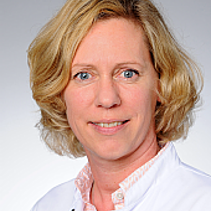 Univ.-Prof. Dr. med. Esther von Stebut